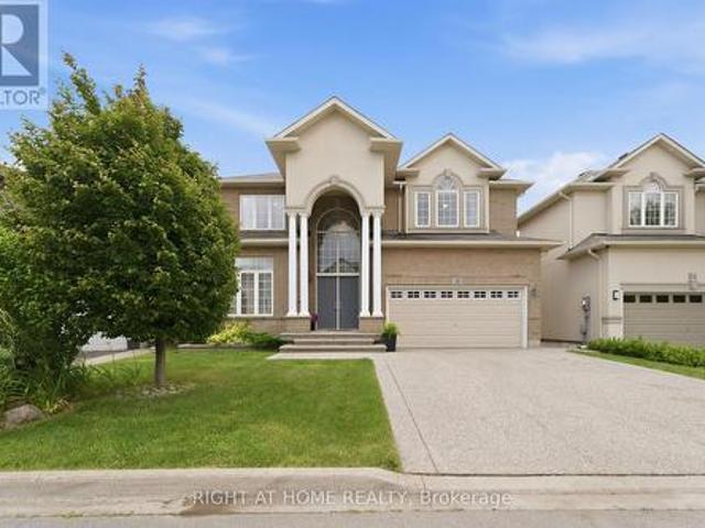 38 Weaver Drive, Hamilton, ON, L9K 0G3 house for sale | Listing ID X13675 | Royal LePage