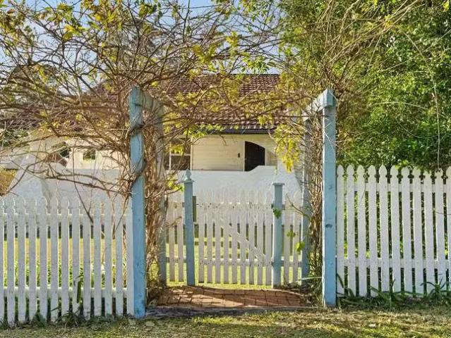 38 West Street, Nowra, NSW 2541