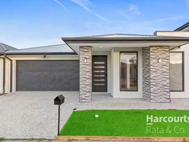 38 Winterfell Road, Donnybrook, VIC 3064 House for Rent