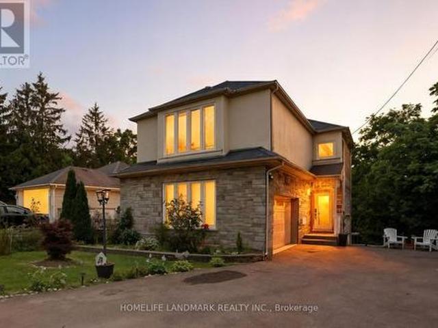 38 Woodrow Street, St. Catharines, ON, L2P 2A2 house for sale | Listing ID X13090 | Royal LePage