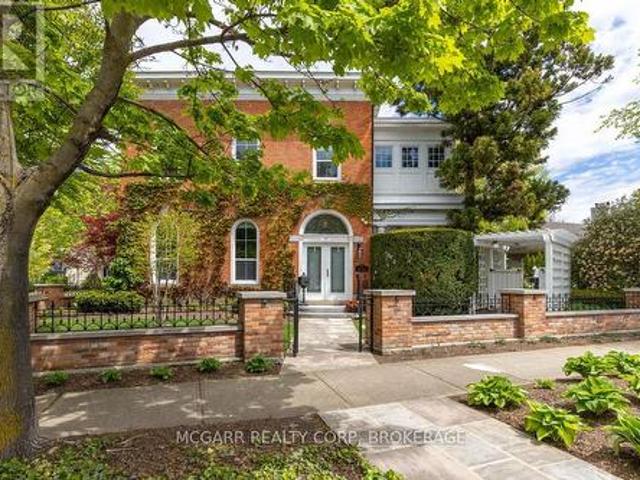 38 Yates Street, St. Catharines Downtown, ON, L2R 5R4 house for sale | Listing ID X13128 | Royal LePage