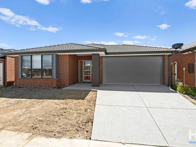 38 Albus Crescent, Officer, VIC 3809