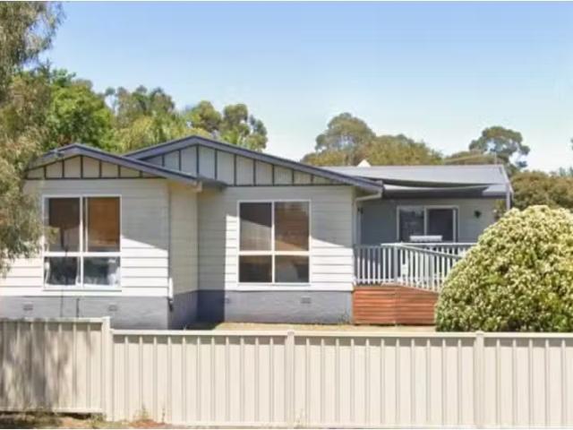 38 Ashelford St, Temora House for rent Listed by Nikki Gersba.