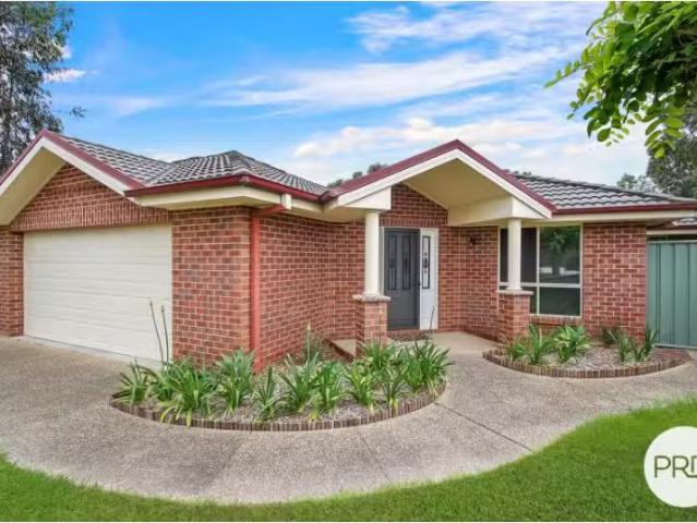 38 Cassinia Court, THURGOONA House for rent Listed by Residen.
