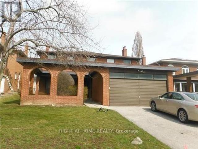 38 Clovercrest Road, Toronto, ON, M2J 1Z6 house for sale | Listing ID C13704 | Royal LePage