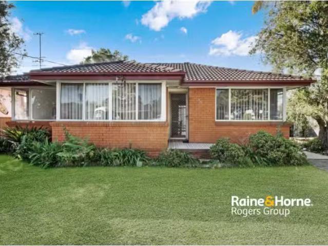 38 Crossingham Street, CANTON BEACH House for rent Listed by.