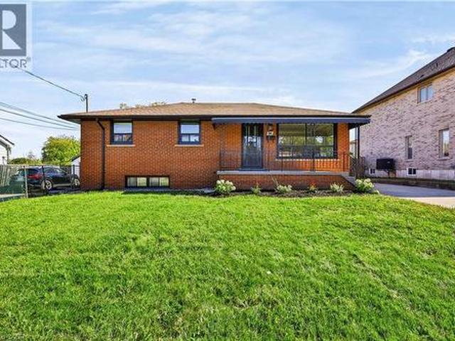 38 Deerhurst Road, Hamilton, ON, L8E 2E4 house for sale | Listing ID 40870 | Royal LePage