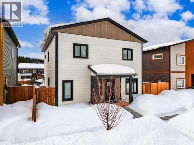38 Evelyn Avenue, Whitehorse, YT, Y1A 0S5 house for sale | Listing ID 17146 | Royal LePage