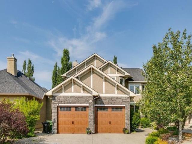 38 Evergreen Common Sw, Calgary, AB, T2Y 4N8 house for sale | Listing ID A2305 | Royal LePage