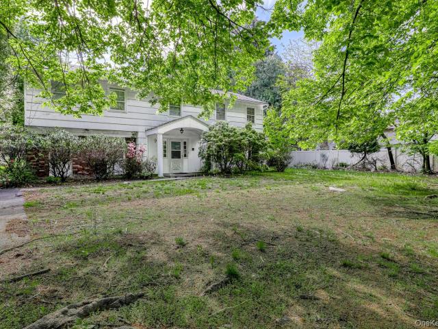 38 Forshay Rd, Monsey, NY 10952 | MLS #962076