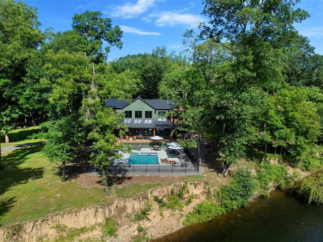 33 Green Mallard Trail