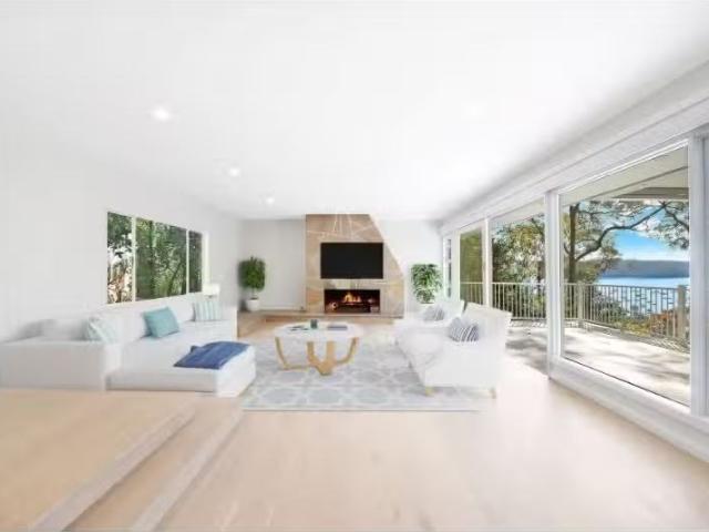 38 Herbert Street, Newport Apartment for rent Listed by Annab.