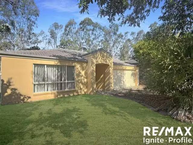 38 Homebush Crescent, Sinnamon Park, QLD 4073