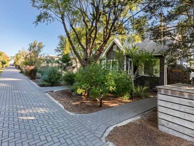 38 Homesite Avenue
