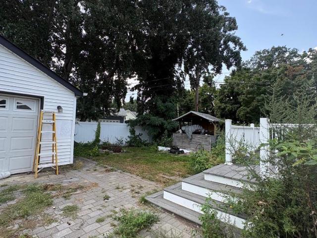 38 Jackson Avenue