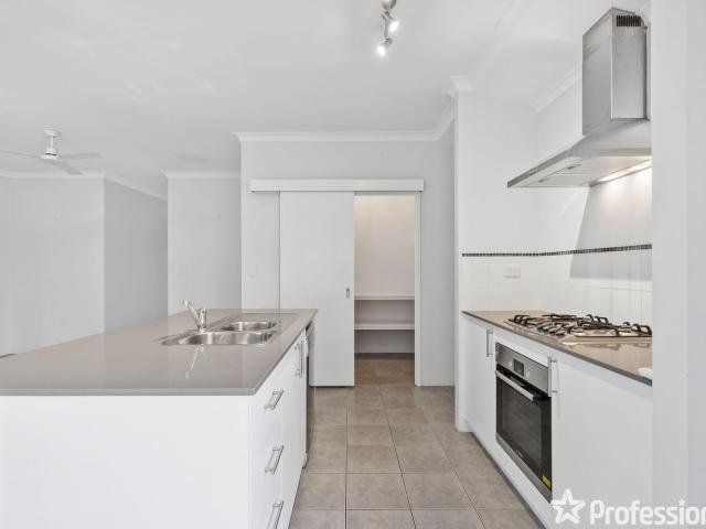 38 Kalari DriveWattle Grove WA 6107, Australia