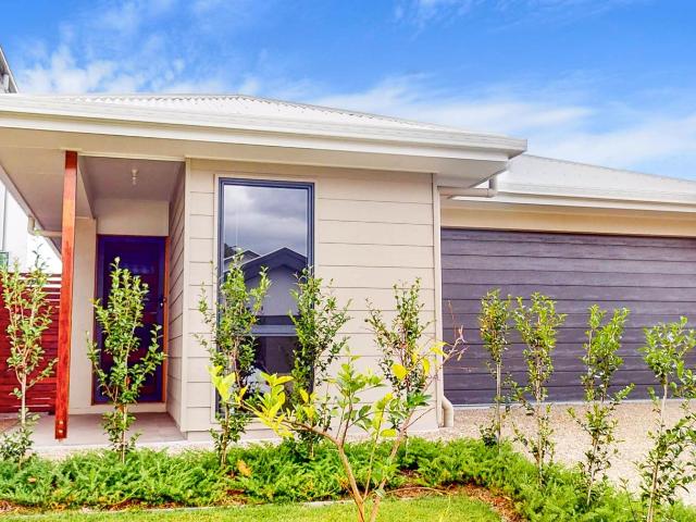 38 Lincoln Crescent, UPPER KEDRON, QLD 4055