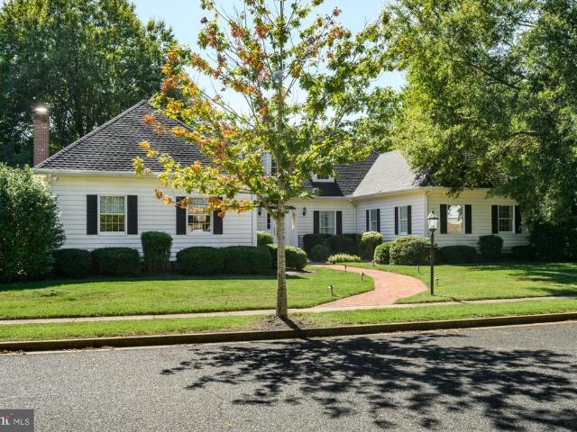 38 Londonderry Drive