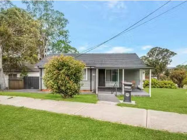 38 Lyndley Street, Busby House for rent Listed by Leasing Tea.