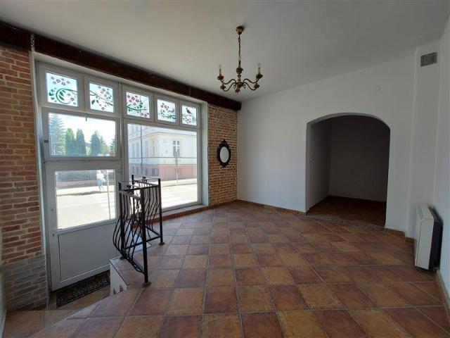 38 m² po remoncie, idealne na usługę lub mieszkanie polecam