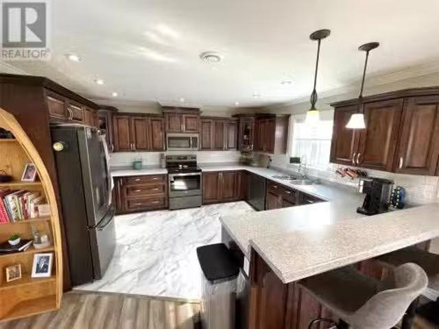 38 Mchugh Street, Grand Falls Windsor, NL, A2A 0A9 house for.