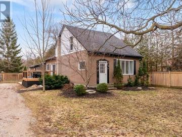 House for sale in Huron