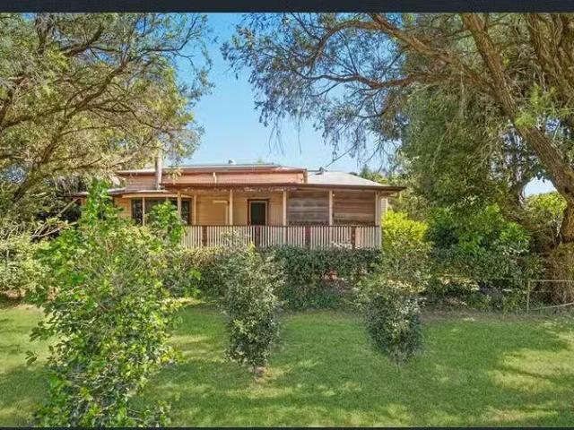 38 Mining Street, Bundamba, QLD 4304