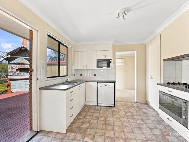38 Murray AvenueArmidale NSW 2350, Australia