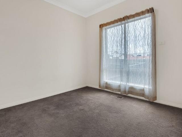 3/8 Oconnor Street, Reservoir VIC 3073