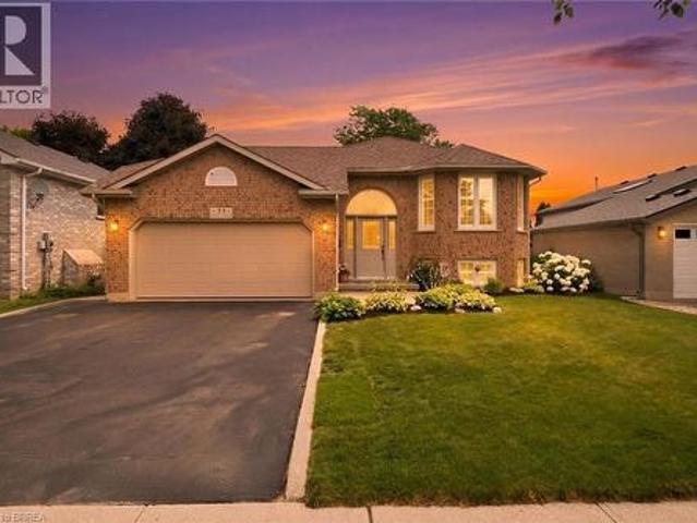 38 Olivetree Road, Brantford, ON, N3R 7X2 house for sale | Listing ID 40846 | Royal LePage