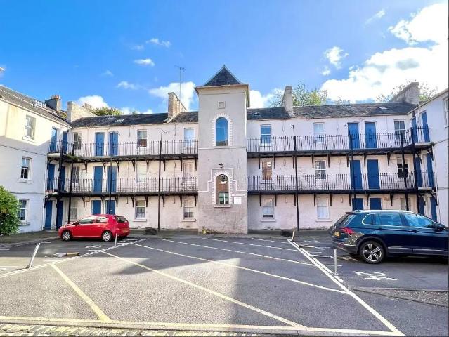 38, Patriothall, Edinburgh, EH3 5AY 1 bed flat to rent £1,150 pcm £265 pw