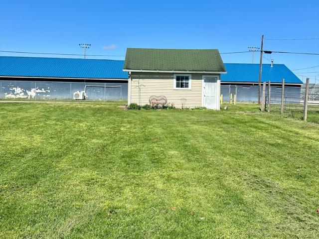 38 Porter Ave