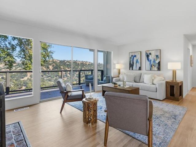 38 Redwood Rd, Fairfax, CA 94930