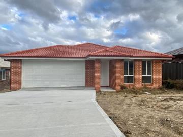 38 Reginald Drive, TAMWORTH NSW 2340