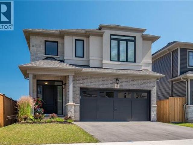 38 Riesling Street, Grimsby, ON, L3M 0L2 house for sale | Listing ID 40844 | Royal LePage
