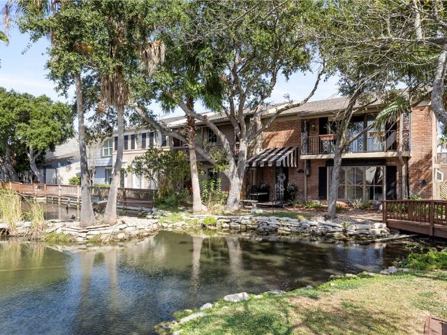 38 Rock Creek Drive 38
