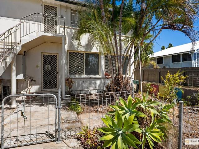 3/8 Rose Street, North Ward