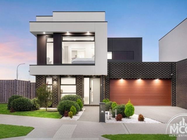 38 Roseburn AV Mickleham