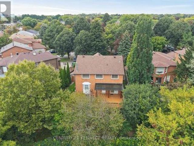 38 Rosemount Avenue, Markham, ON, L3T 6S7 house for sale | Listing ID N13801 | Royal LePage