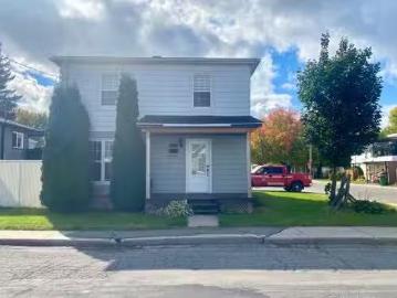 38 Rue Hamelin, Lachute, QC, J8H 2X3 house for sale Listing.