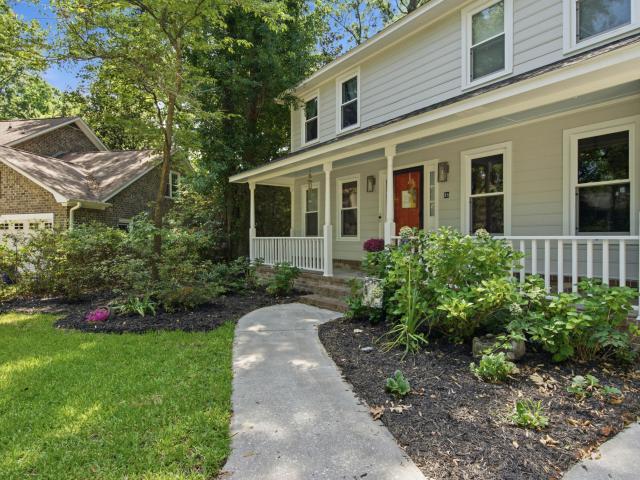 38 S Hampton Drive