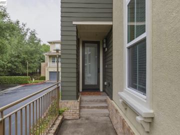 38 Silk Oak Ter, Fremont, CA 94536 | MLS #41132