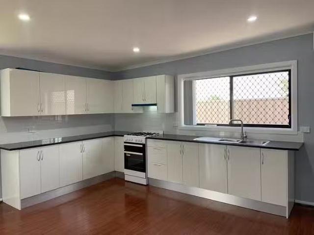 38A Clerkenwell Street, Ambarvale, NSW 2560