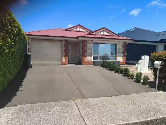 38A Bentley Road, BLAKEVIEW, SA 5114 House for Rent