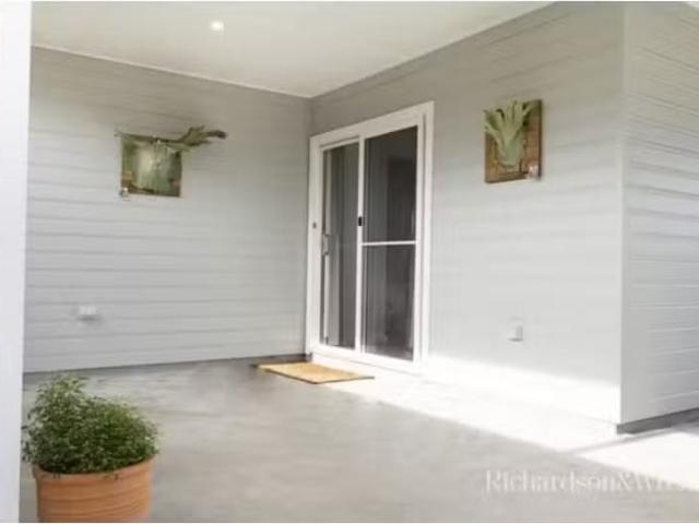 38A Neptune Street, Umina Beach House for rent Listed by Lisa.