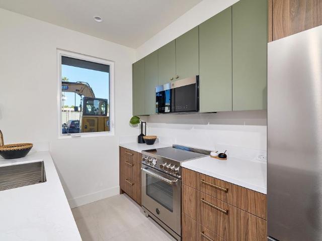 3905 Haines St, San Diego, CA 92109 | MLS #NDP2601