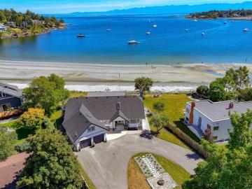 3905B Cadboro Bay Rd, Saanich, BC, V8N 4G3 house for sale | Listing ID 1040 | Royal LePage