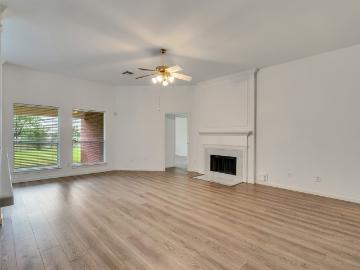 3906 Shadow Cove Drive