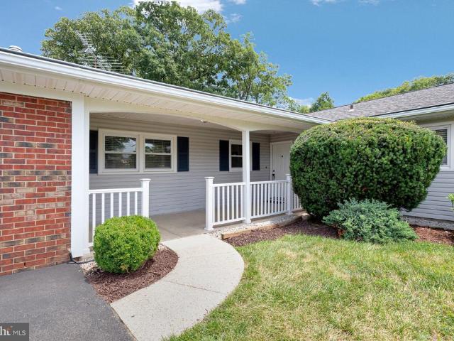 3907 Croydon Lane