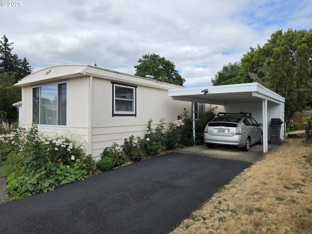 3909 e fourth plain blvd # 11